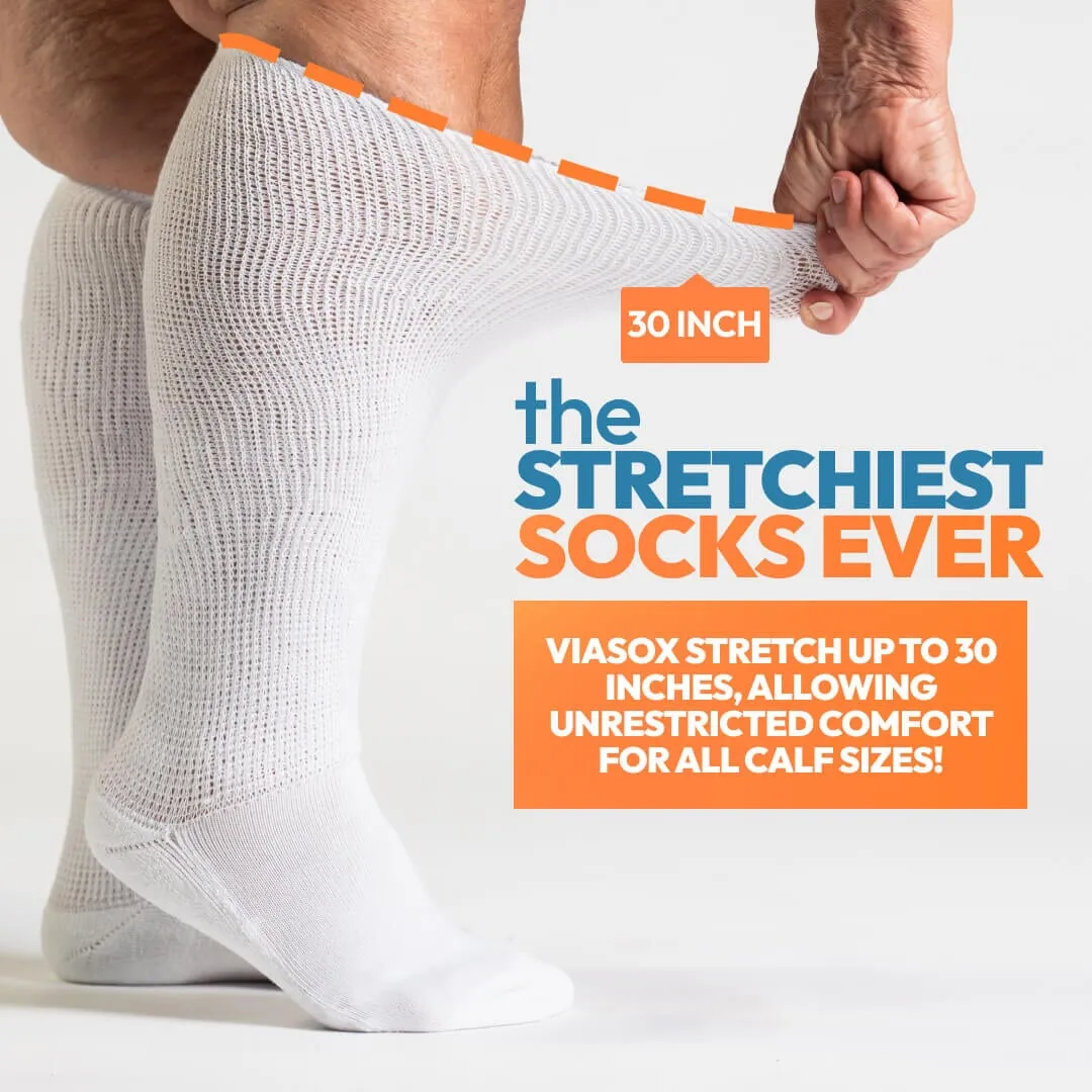 Festive Fun EasyStretch™ Socks