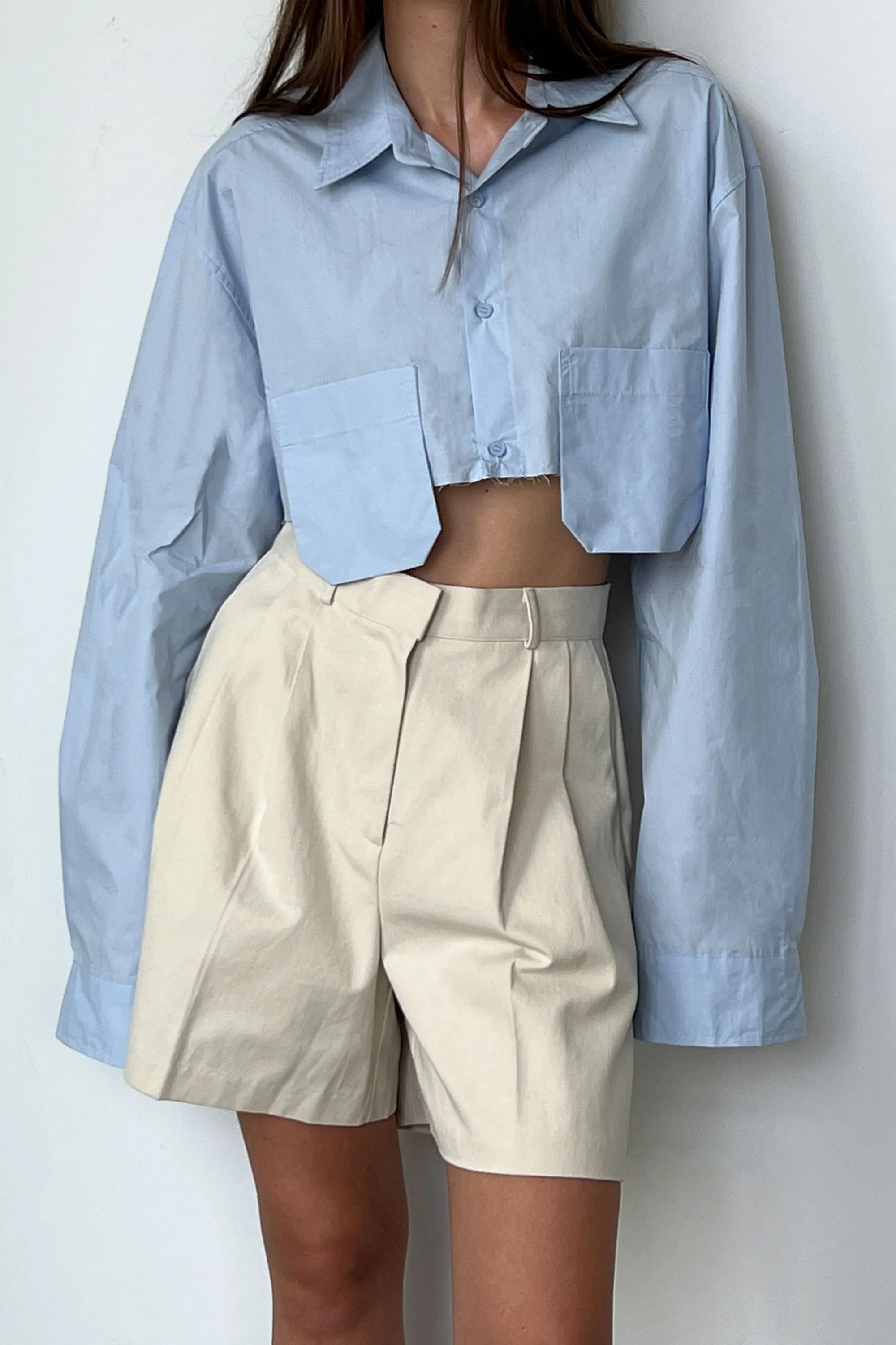 TAILORED SHORT