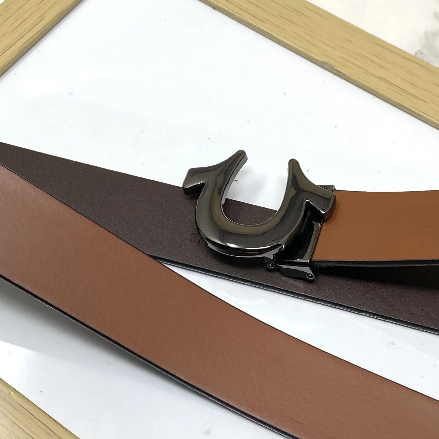 U-Pattern Formal and Casual Leather Strap belt-JonasParamount